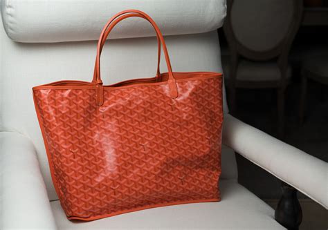 The Ultimate Bag Guide: The Goyard Saint Louis Tote 